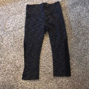 All crop leggings